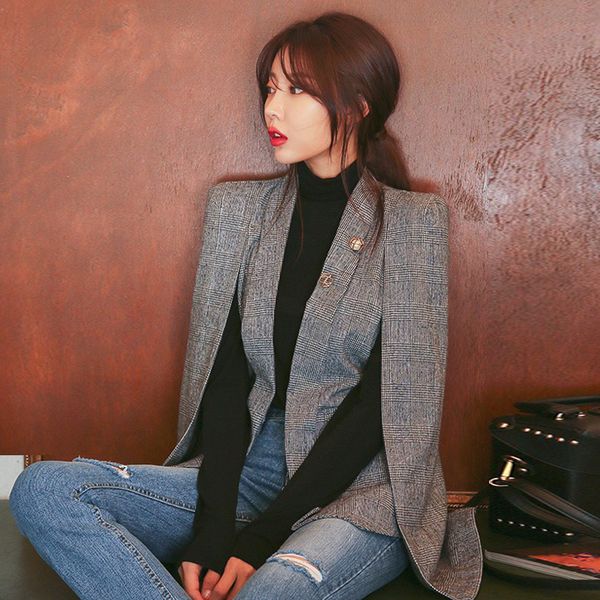 autumn and winter new european and american stitching in the long paragraph slim shawl cloak suit jacket female wind, Black;brown
autumn and winter new european and american stitching in the long paragraph slim shawl cloak suit jacket female wind, Black;brown