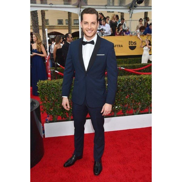 new arrival grooms tuxedos blue celebrity red carpet mens suits for wedding shawl lapel two piece slim fit men suits, White;black
new arrival grooms tuxedos blue celebrity red carpet mens suits for wedding shawl lapel two piece slim fit men suits, White;black