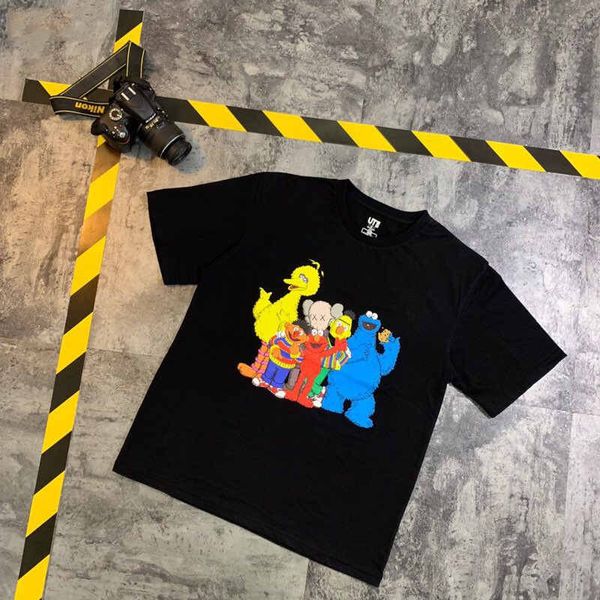 mens designer t shirts brand women summer t shirt uniqlo * kaws * sesame street fashion t shirt classic, White;black
mens designer t shirts brand women summer t shirt uniqlo * kaws * sesame street fashion t shirt classic, White;black