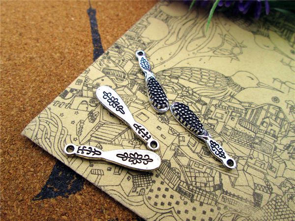 90pcs comb charms antiqued silver tone comb charm pendants 27x6mm, Bronze;silver
90pcs comb charms antiqued silver tone comb charm pendants 27x6mm, Bronze;silver