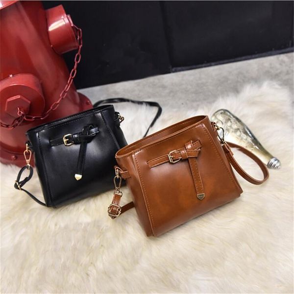 new ladies bucket bag korean messenger bag women retro wild small square ladies shoulder sac main femme
new ladies bucket bag korean messenger bag women retro wild small square ladies shoulder sac main femme