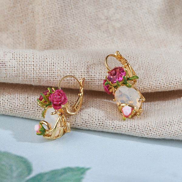 fashion- trendy jewelry enamel glaze copper romantic cute red rose flower gem for women earrings, Golden;silver
fashion- trendy jewelry enamel glaze copper romantic cute red rose flower gem for women earrings, Golden;silver