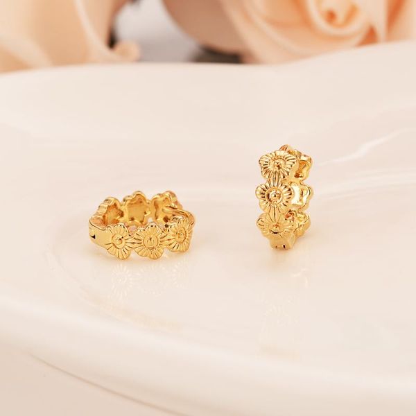 gold girls flower round circles huggies hoop earrings for kids children aros women girlsboy jewelry african christmas gift, Golden;silver
gold girls flower round circles huggies hoop earrings for kids children aros women girlsboy jewelry african christmas gift, Golden;silver
