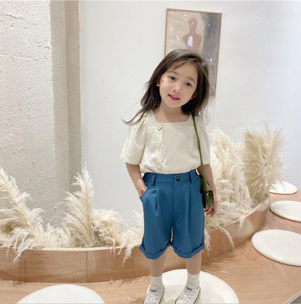 2020 new girls 2 pcs set blouse +shorts fashion summer cottton girls suit 2-7 years hv949, White
2020 new girls 2 pcs set blouse +shorts fashion summer cottton girls suit 2-7 years hv949, White