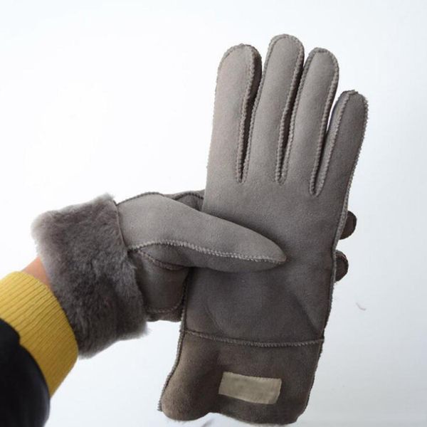 solid color winter outdoor warm glove sheepskin gloves fur leather gloves mittens sheep leather gloves jj20182, Blue;gray
solid color winter outdoor warm glove sheepskin gloves fur leather gloves mittens sheep leather gloves jj20182, Blue;gray