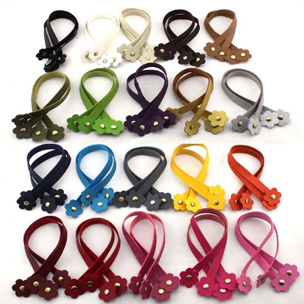 1 pair decorative flowers micro fiber imitation leather handle length 30cm purse frame handbag strap width 1.2cm, Black
1 pair decorative flowers micro fiber imitation leather handle length 30cm purse frame handbag strap width 1.2cm, Black