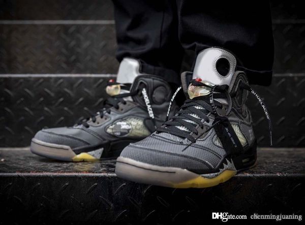 neweest authentic off air 5 white men basketball shoes black muslin textile mesh upper 3m reflective retro sports sneakers ct8480-001
neweest authentic off air 5 white men basketball shoes black muslin textile mesh upper 3m reflective retro sports sneakers ct8480-001