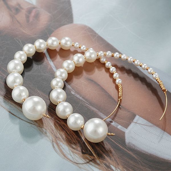 korea sweet simple pearl big round c shape hoop earrings for women minimalist large circle earrings charming jewelry gift, Golden;silver
korea sweet simple pearl big round c shape hoop earrings for women minimalist large circle earrings charming jewelry gift, Golden;silver
