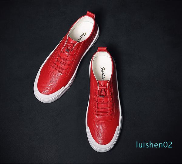 european station men's shoes 2019 new small white shoes male korean version of the wild flat leather lace casual shoes l02, Black
european station men's shoes 2019 new small white shoes male korean version of the wild flat leather lace casual shoes l02, Black