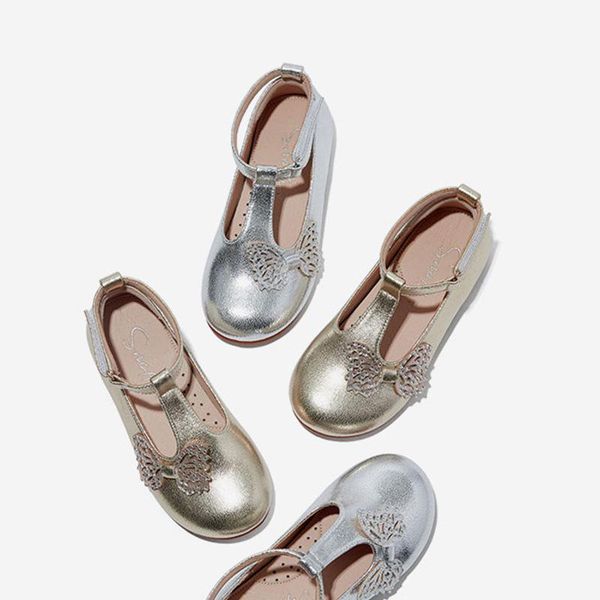 summer spring princess kids leather shoes for girls soft soled non-slip wedding dancing party shoes girl sweet lovely, Black;grey
summer spring princess kids leather shoes for girls soft soled non-slip wedding dancing party shoes girl sweet lovely, Black;grey