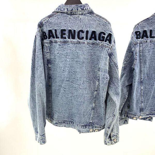 19 late t autumn and winter blcg cowboy jacket embroidered with back letter alphabet denim jacket fa hion jacket zdl 89, White;black
19 late t autumn and winter blcg cowboy jacket embroidered with back letter alphabet denim jacket fa hion jacket zdl 89, White;black