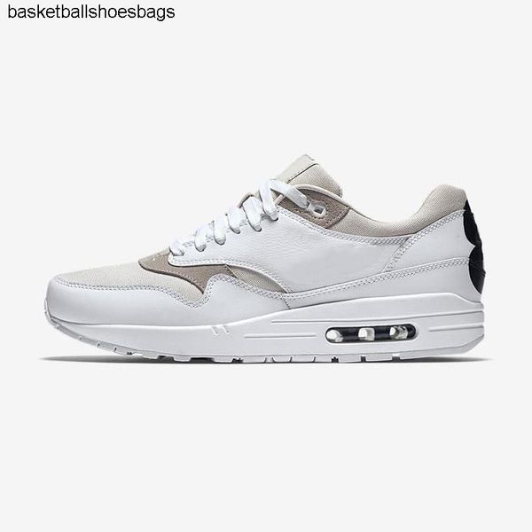 classic yellow black white new red mens zapatos 90 sneakers fashion 90s men women running sports trainer athletic runners shoes
classic yellow black white new red mens zapatos 90 sneakers fashion 90s men women running sports trainer athletic runners shoes