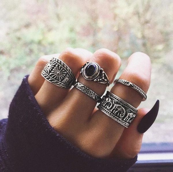 wedding ring brand joint ring bohemia wind totem black gemstone 5 piece set ring set, Golden;silver
wedding ring brand joint ring bohemia wind totem black gemstone 5 piece set ring set, Golden;silver