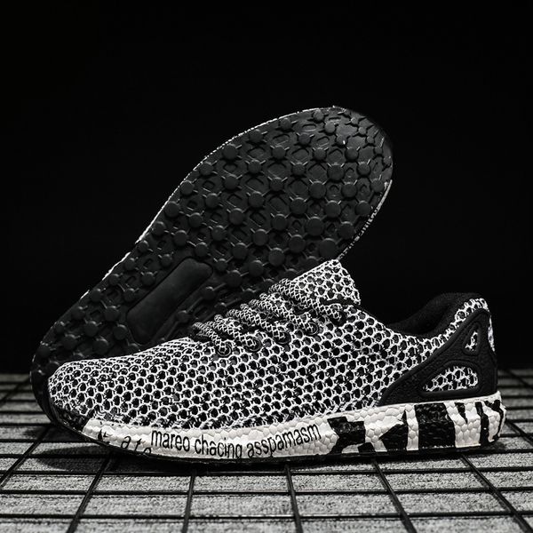 man running shoes mesh men sport shoes lac-up men lightweight comfortable breathable walking sneakers 2020 zapatos hombre, Black
man running shoes mesh men sport shoes lac-up men lightweight comfortable breathable walking sneakers 2020 zapatos hombre, Black