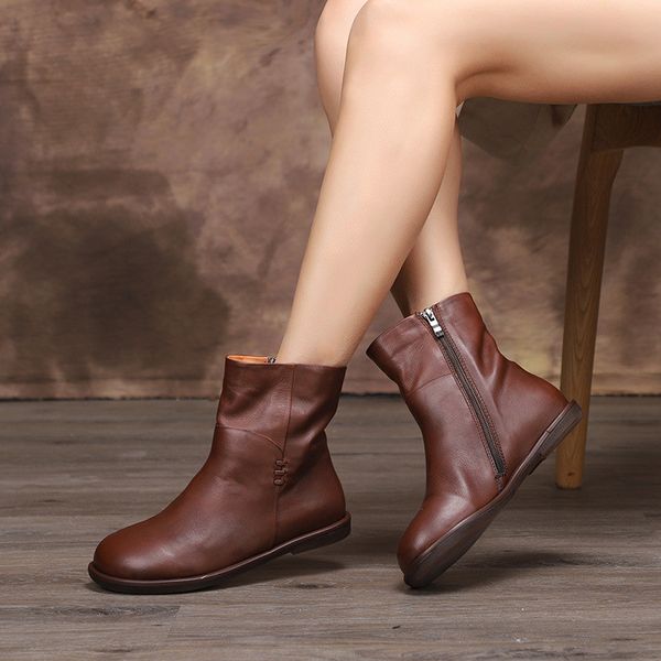 2020 new handmade women snow boots genuine leather ankle boots for women winter short plush warm flats shoes woman western, Black
2020 new handmade women snow boots genuine leather ankle boots for women winter short plush warm flats shoes woman western, Black