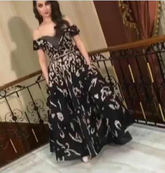 evening dress ziad naked yousef aljasmi printed flower floor length black kim kardashian zaz, Black;pink
evening dress ziad naked yousef aljasmi printed flower floor length black kim kardashian zaz, Black;pink