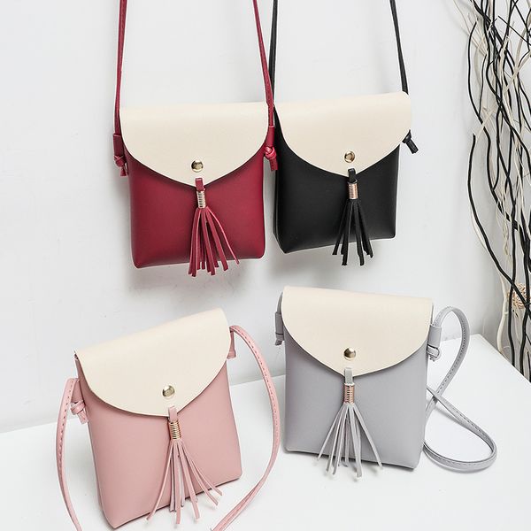 korean women's bag 2020 new single tassel girl crossbody bag fashion simple two-color shoulder
korean women's bag 2020 new single tassel girl crossbody bag fashion simple two-color shoulder