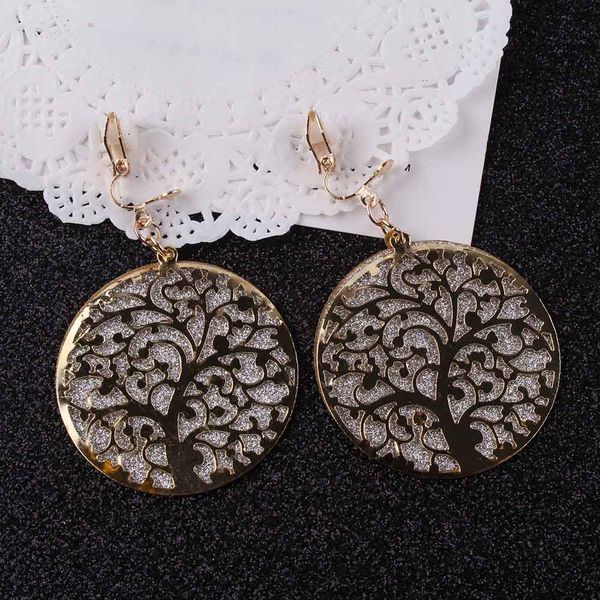 charm vintage style shape tree 3 color shining classic hollow clip on earrings without piercing party wedding for gril's, Silver
charm vintage style shape tree 3 color shining classic hollow clip on earrings without piercing party wedding for gril's, Silver