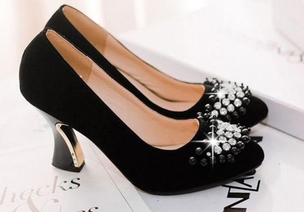2019 women's shoes in spring and autumn with new style high heel coarse heel round head water drill suede#183, Black
2019 women's shoes in spring and autumn with new style high heel coarse heel round head water drill suede#183, Black