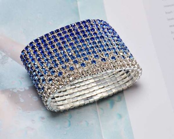 мужчины женщины цирконий теннис браслет женские украшения micro pave стразы цепи панк подарок браслет высокого качества оптом, Golden;silver
мужчины женщины цирконий теннис браслет женские украшения micro pave стразы цепи панк подарок браслет высокого качества оптом, Golden;silver