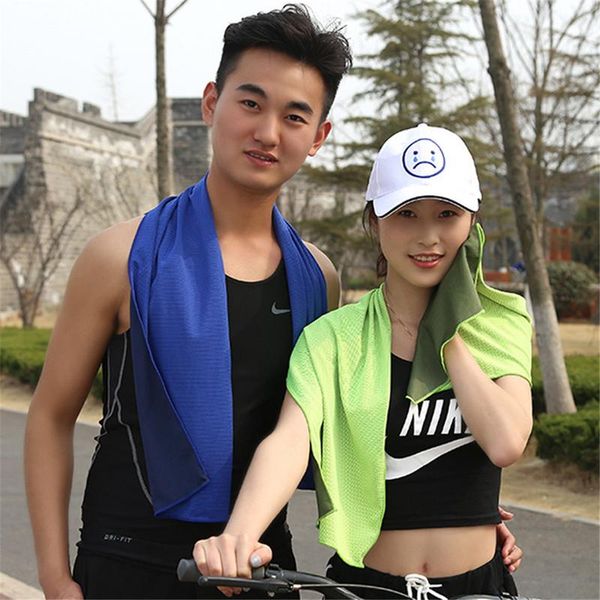 sports gym pool dry fast quick cooling towels fitness / cycling / yoga clean sweat towels building body weight training
sports gym pool dry fast quick cooling towels fitness / cycling / yoga clean sweat towels building body weight training