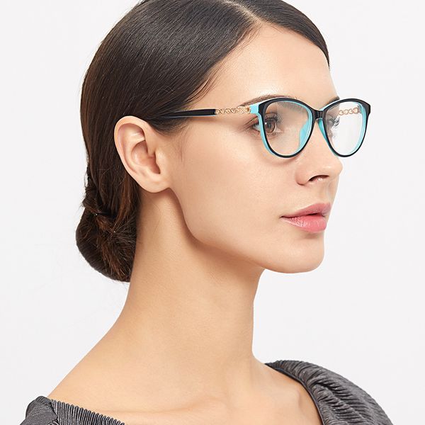 2020 small cat rhinestone reading glasses women brand designer blue light blocking presbyopia glasses with box nx, White;black
2020 small cat rhinestone reading glasses women brand designer blue light blocking presbyopia glasses with box nx, White;black