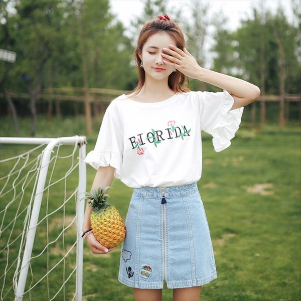 t-shirt female 2020 hipster t-shirt clothing embroidery clothing embroidery flounces trumpet sleeve short sleeve summer clothes all-matc, White
t-shirt female 2020 hipster t-shirt clothing embroidery clothing embroidery flounces trumpet sleeve short sleeve summer clothes all-matc, White