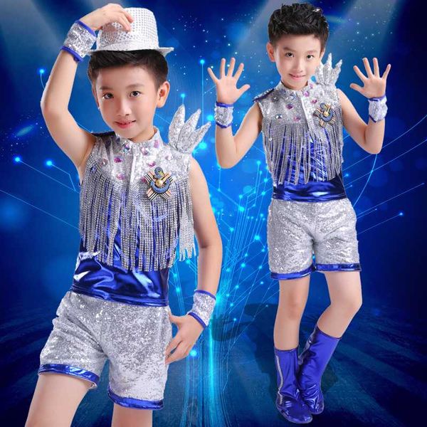 2020 children's costume boy girl sequin personality wings sequined tassel + shorts modern jazz hip hop kids dancewear ax182, Black;red
2020 children's costume boy girl sequin personality wings sequined tassel + shorts modern jazz hip hop kids dancewear ax182, Black;red