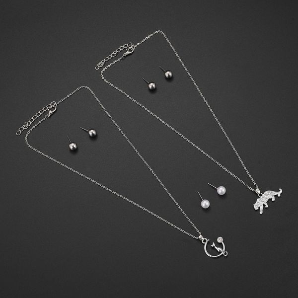 fashion shiny cats leopard luxury double pendant necklace imitation pearls stud earrings women jewelry set, Silver
fashion shiny cats leopard luxury double pendant necklace imitation pearls stud earrings women jewelry set, Silver
