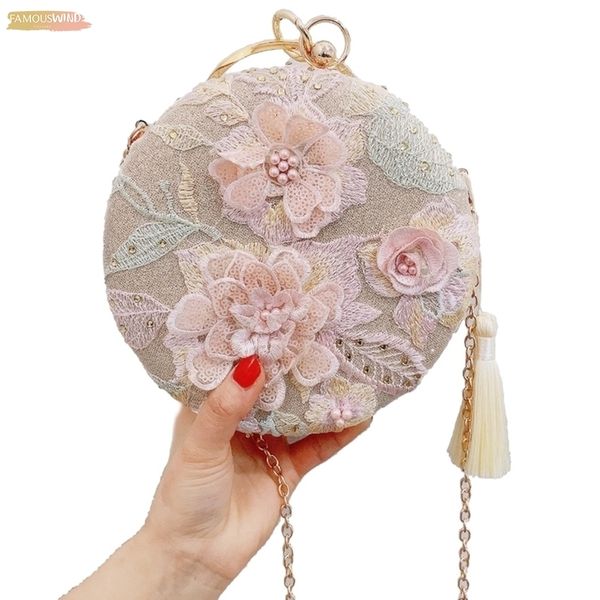 new tassel evening dress clutch bag embroidery flower round evening velvet bag wallet day wedding handbag
new tassel evening dress clutch bag embroidery flower round evening velvet bag wallet day wedding handbag