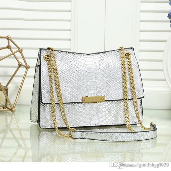 2020 soho bag famous designer women handbags shoulder styles bags fashion designer luxury handbags purses genuine leather lady handle bag
2020 soho bag famous designer women handbags shoulder styles bags fashion designer luxury handbags purses genuine leather lady handle bag