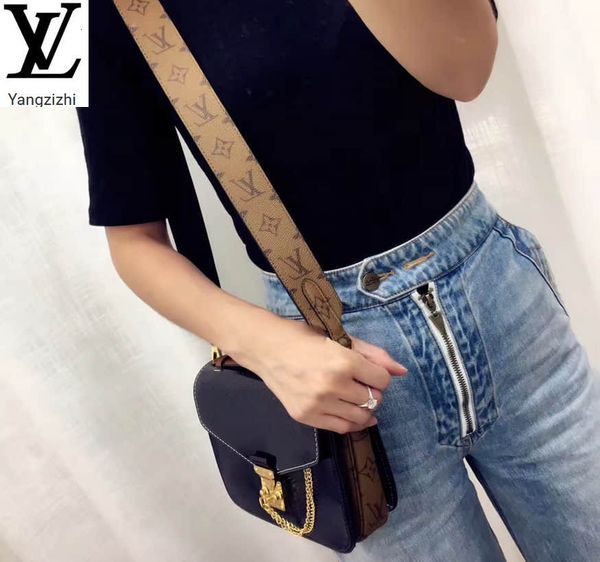 yangzizhi new patent leather messenger bag pochette metis mini water ripple blue m54990 handbags bag handles shoulder bag totes evening
yangzizhi new patent leather messenger bag pochette metis mini water ripple blue m54990 handbags bag handles shoulder bag totes evening