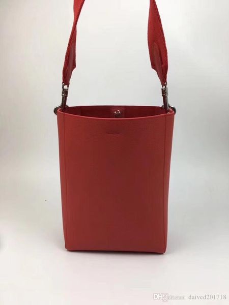 classic european style luxury new women's shoulder shopping bag polka dots color leather multicolor optional fashion paris show mini ba
classic european style luxury new women's shoulder shopping bag polka dots color leather multicolor optional fashion paris show mini ba