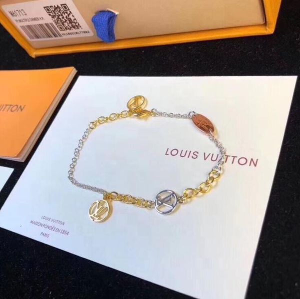 20ss brand leather with logo louìs vuìttõn bracelets bangles for women mens party wedding luxury jewelry for couples lovers engagement gift, Black
20ss brand leather with logo louìs vuìttõn bracelets bangles for women mens party wedding luxury jewelry for couples lovers engagement gift, Black