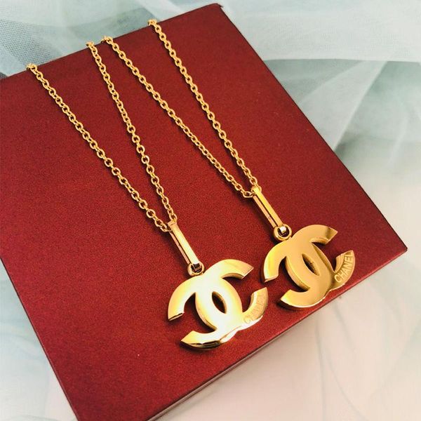titanium steel letter luxury necklace r necklace crystal diamond pendant necklaces women pearl necklaces jewelry, Black
titanium steel letter luxury necklace r necklace crystal diamond pendant necklaces women pearl necklaces jewelry, Black