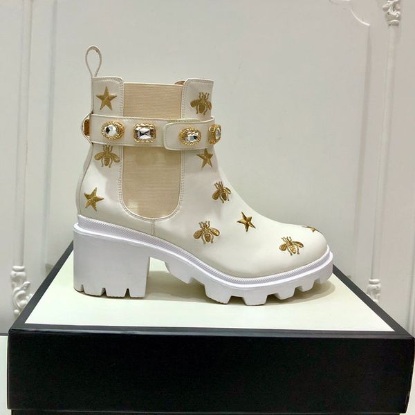 women ankle boots patent leather and heavy-duty soles lady martin boots fashion classic women shoes big size 35-42, Black
women ankle boots patent leather and heavy-duty soles lady martin boots fashion classic women shoes big size 35-42, Black