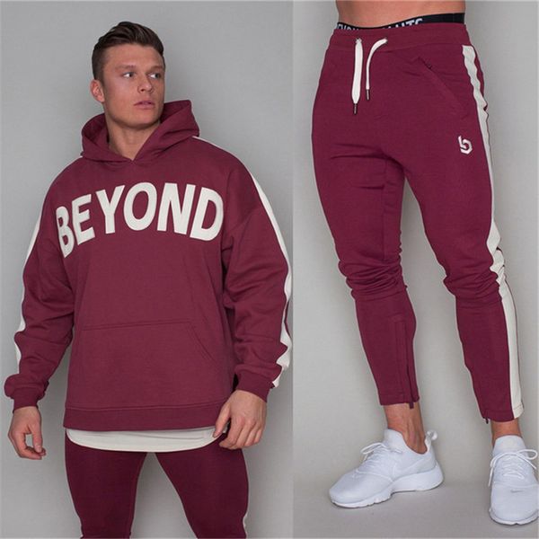 running sets 2021 gyms printing men sportswear tracksuits men's hoodies+trousers suits sports clothing, Black;blue
running sets 2021 gyms printing men sportswear tracksuits men's hoodies+trousers suits sports clothing, Black;blue