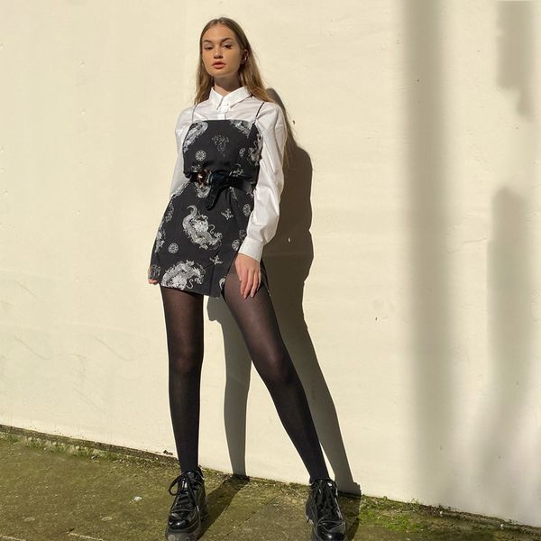 chinese style summer girls dresses black split spaghetti strap womens mini dresses fashion dragon printed ladies casual dresses, Black;gray
chinese style summer girls dresses black split spaghetti strap womens mini dresses fashion dragon printed ladies casual dresses, Black;gray