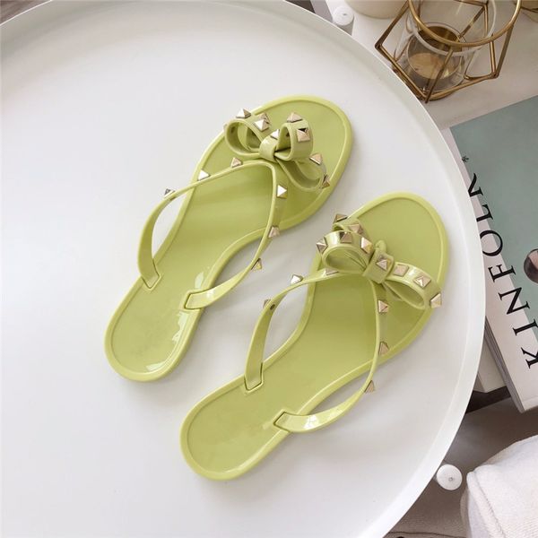 2020 summer women sandals fashion flip flops slides fashion women flip flops slippers superstar women flip flops with box, Black
2020 summer women sandals fashion flip flops slides fashion women flip flops slippers superstar women flip flops with box, Black