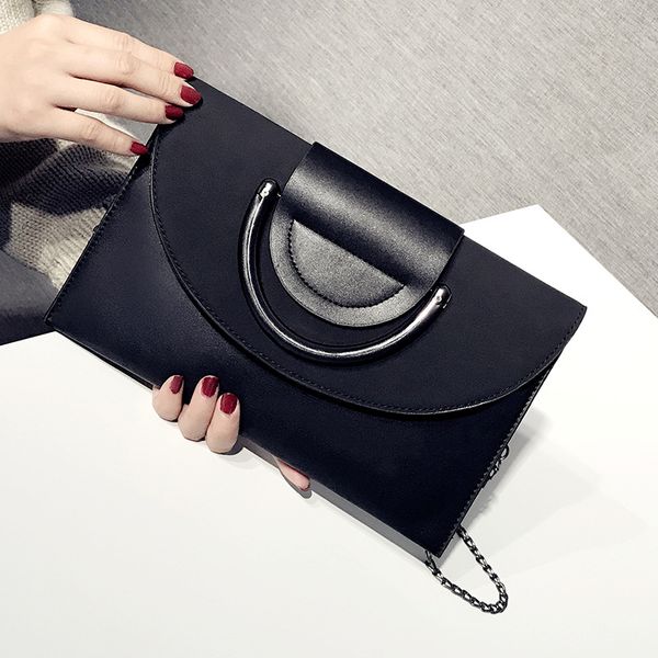 2017 new women's hand korean single shoulder small square fashion bright leather women's bag
2017 new women's hand korean single shoulder small square fashion bright leather women's bag