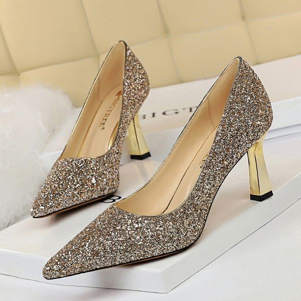 bigtree 2020 bling high heels dance club shoes women glitter pump wedding bling fashion pointed toe club female high heel, Black
bigtree 2020 bling high heels dance club shoes women glitter pump wedding bling fashion pointed toe club female high heel, Black