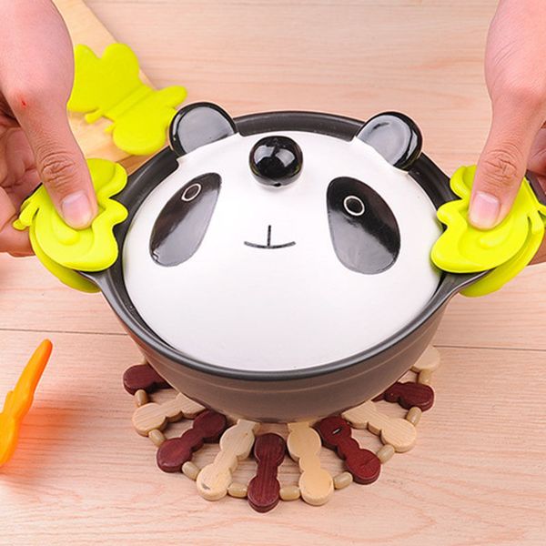 1 pair of cute butterfly silicone anti-scalding device kitchen tool microwave anti-skid clip high temperature take-upplate clamp
1 pair of cute butterfly silicone anti-scalding device kitchen tool microwave anti-skid clip high temperature take-upplate clamp