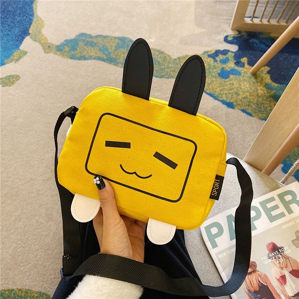 2020 new net red small cloth bag messenger bag female korean version wild ins foreign girl shoulder canvas
2020 new net red small cloth bag messenger bag female korean version wild ins foreign girl shoulder canvas