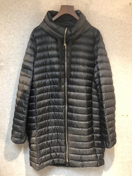 2019 new women winter coats luxury down jacket long thin light casual down parka fashion solid windproof designer winter jacket size 1-4, Black
2019 new women winter coats luxury down jacket long thin light casual down parka fashion solid windproof designer winter jacket size 1-4, Black