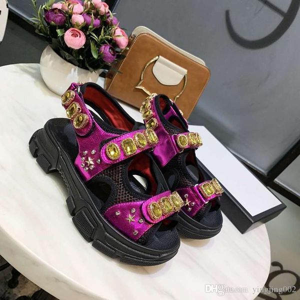 fashion slide sandals slippers for men women with designer beach flip flops slipper xyh19021402, Black
fashion slide sandals slippers for men women with designer beach flip flops slipper xyh19021402, Black