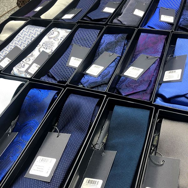 once a year large jianlou buy a few article italian silk mens business casual work tie t1168, Blue;purple
once a year large jianlou buy a few article italian silk mens business casual work tie t1168, Blue;purple