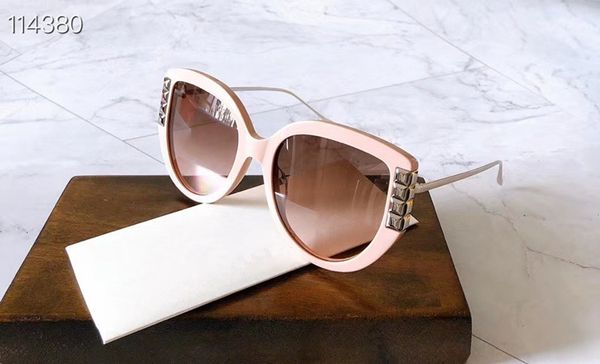 2020 fashion design g0389o gradual change female sunglasses uv400 pure plate + metal rivet decorative european luxury complete set with box
2020 fashion design g0389o gradual change female sunglasses uv400 pure plate + metal rivet decorative european luxury complete set with box