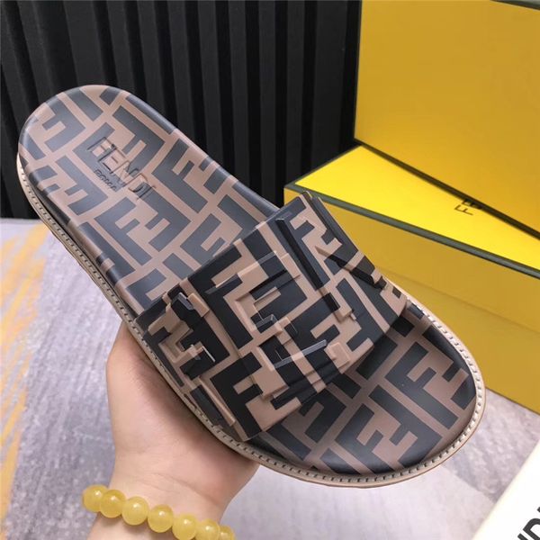 New Brown TPU fussbett sandals Men Slides Luxury designer sandal Black rubber slides with box Size 39-45
New Brown TPU fussbett sandals Men Slides Luxury designer sandal Black rubber slides with box Size 39-45