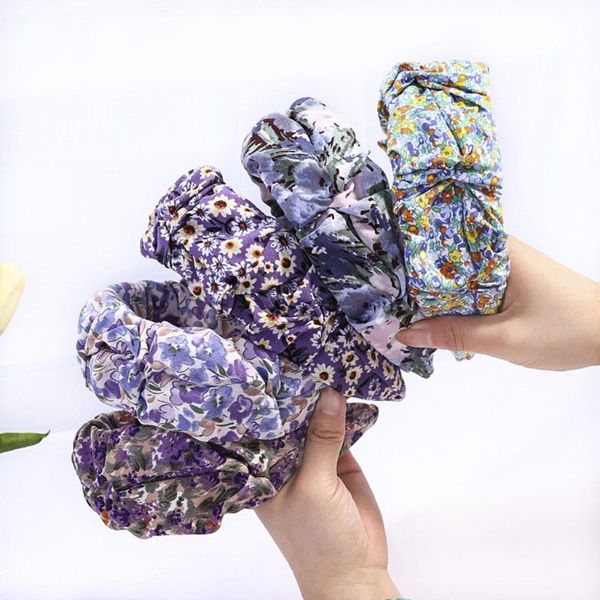 korean sweet chiffon women hair hoop pastoral daisy lavender floral print bandana pleated wrinkled vacation headband, Slivery;white
korean sweet chiffon women hair hoop pastoral daisy lavender floral print bandana pleated wrinkled vacation headband, Slivery;white