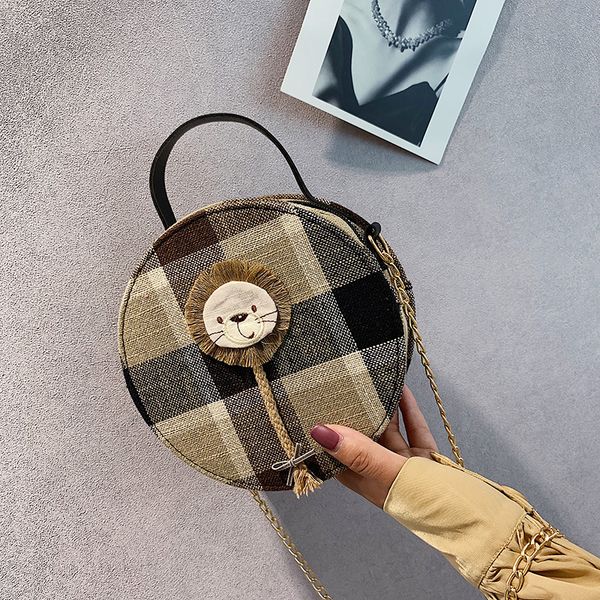 women's messenger bag summer new korean version of the wild simple plaid chain small square bag
women's messenger bag summer new korean version of the wild simple plaid chain small square bag
